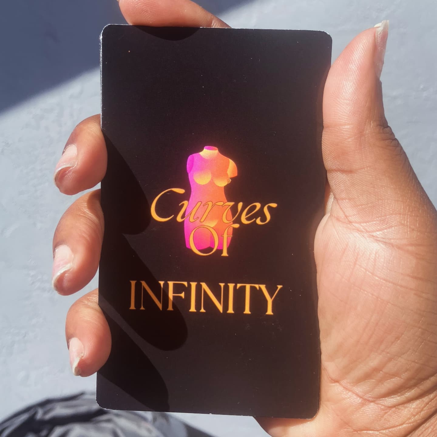 Curves of infinity Tarot